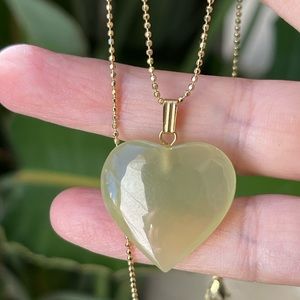 Lime green natural prehnite pendant & 18K gold plated adjustable chain